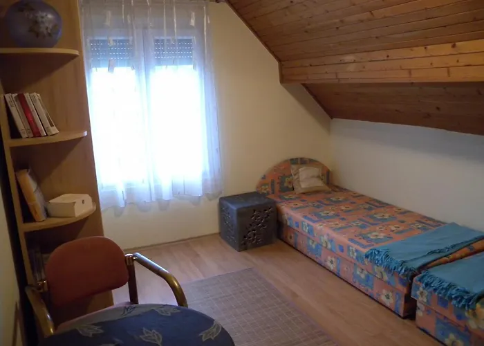 Appartement In - Balaton 27717 *